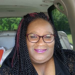 Meet your Posher, Annie lo